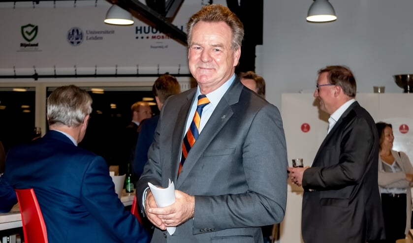 Voorzitter Frans Zonneveld van de VVD afdeling Leiderdorp en Zoeterwoude.