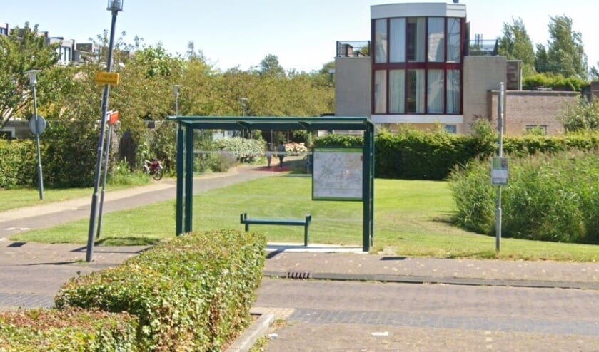 <p>De bel-buslijn in Poelgeest vervalt.</p>