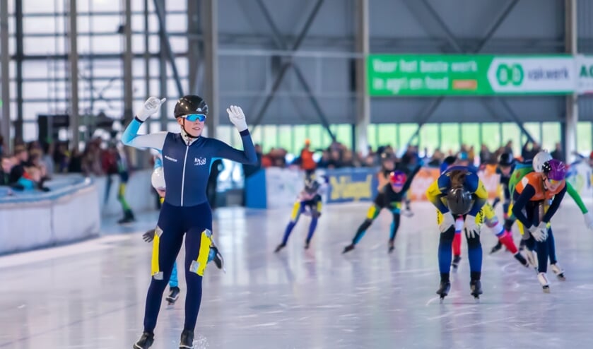 Patricia Koot blijft Sanne Oosterwijk voor en wint het NK marathon voor junioren C.