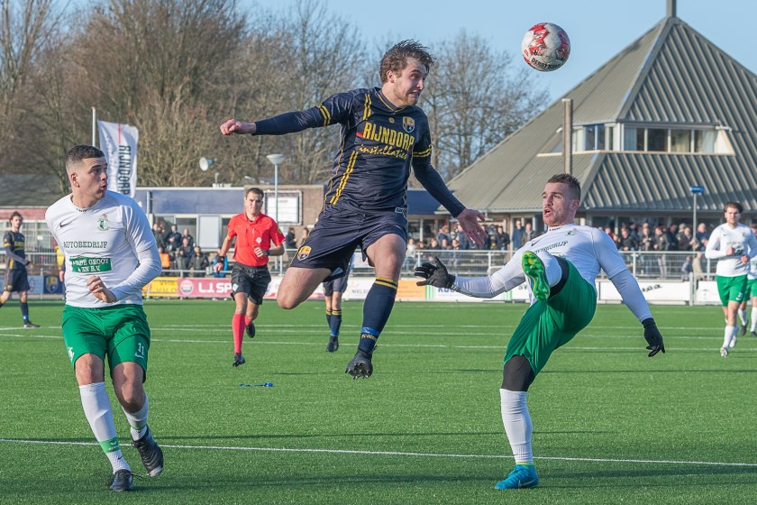 Timo Lichtenbeld stopt een aanval van Lugdunum. | Foto: lichtenbeldfoto.nl