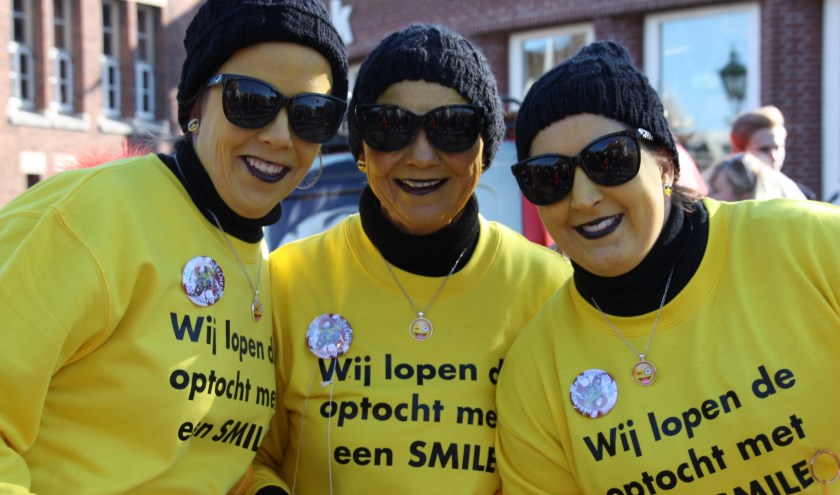Meelopen met een 'smile' tijdens de optocht in 2018. | Foto: archief, Caroline Spaans.