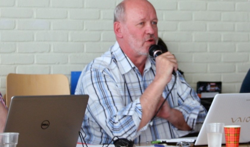 Voorzitter Meijvogel: 'Zoveel tegenslagen, het is bijna niet meer aan de leden uit te leggen'. | Foto: Wim Siemerink
