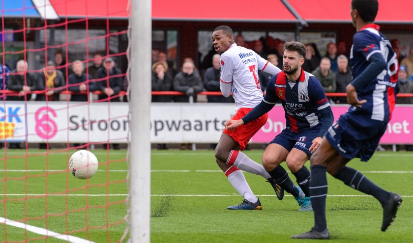 Fanny Waandels scoort het enige en winnende doelpunt. | Foto: OP/Rob Romer