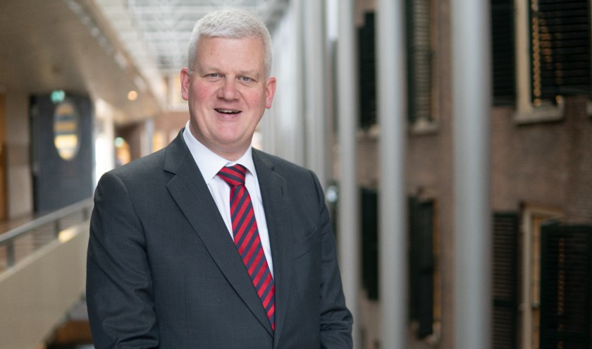 CDA-Tweede Kamerlid Chris van Dam is tafelgast bij de eerste Pizza&Politics-avond van het CDJA Duin&Bollenstreek.