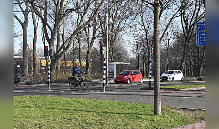 Op de huidige oversteekplaats komt de fietstunnel. | Foto: Piet van Kampen