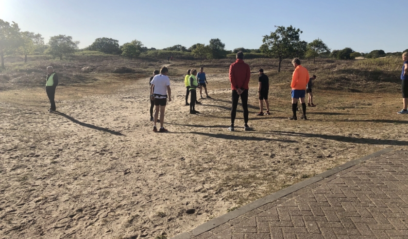 Trainingen gebeuren met inachtneming van 1,5 meter afstand.