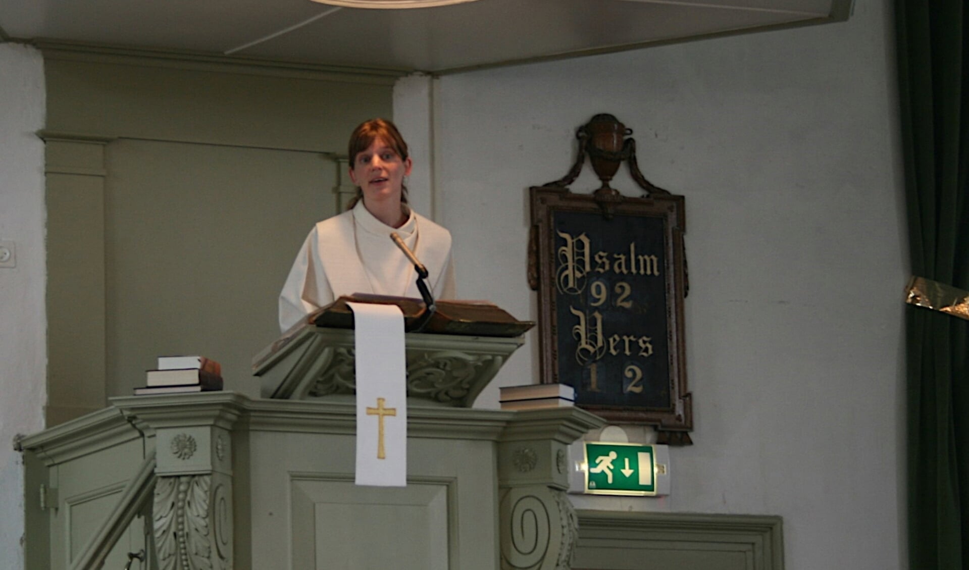 Ds. Rianne de Reus is de nieuwe predikant van de Protestantse Gemeente. | Foto: pr.