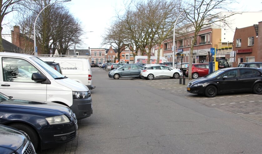 Voor het Kloosterplein worden de tarieven voor winkelend publiek ook twee en een half keer verhoogd. | WS