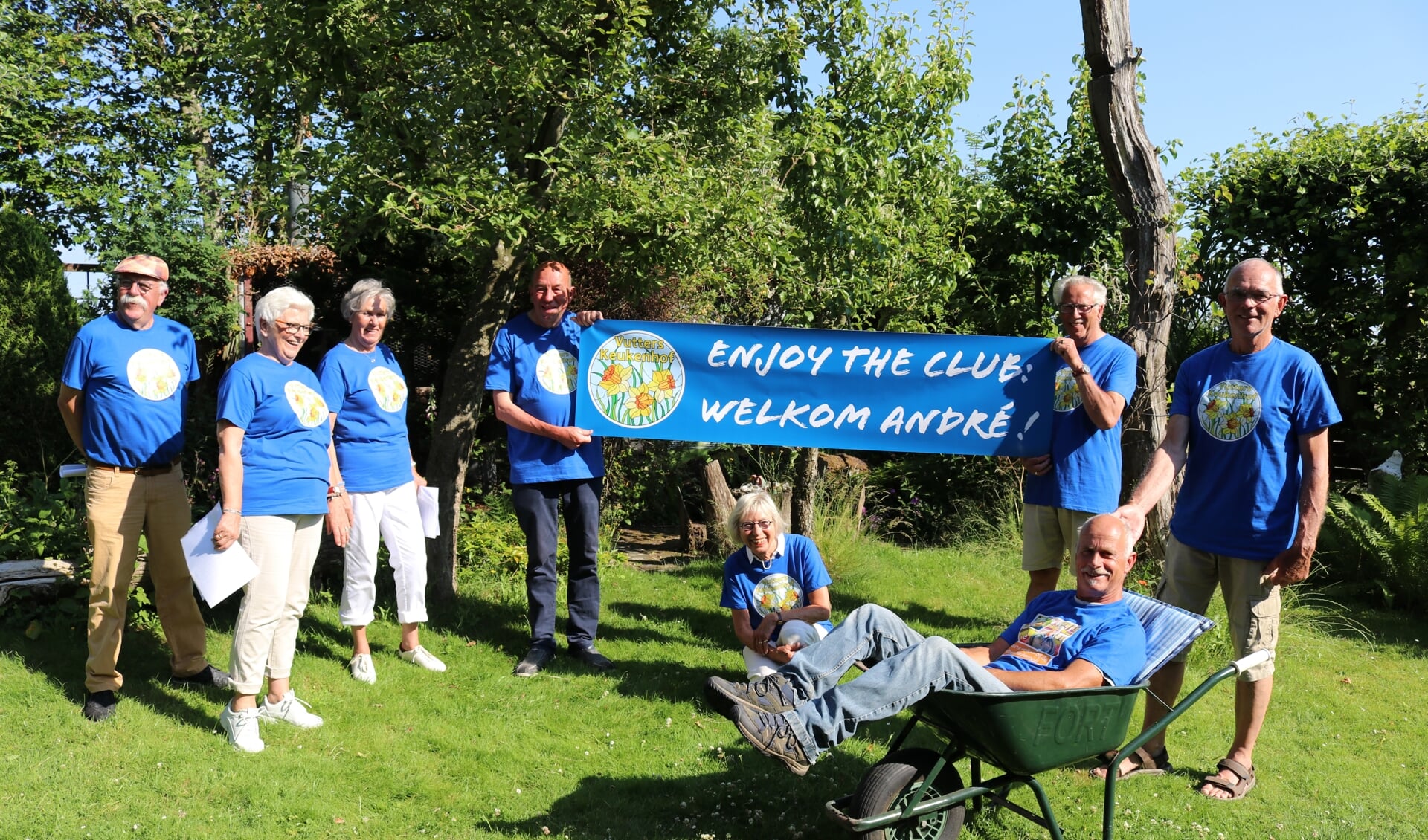 De Keukenhof Vuttersclub is blij met de toetreding van André. | Foto: Ruth Eppink