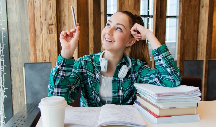 Het event voor ondernemers, docenten, overheid en bestuurders moet ervoor zorgen dat meer jongeren kiezen voor een werkplek in de regio.
