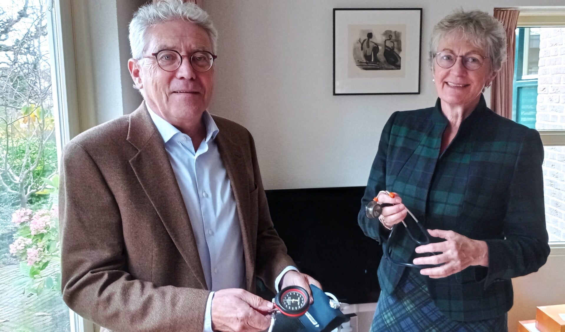 Huisartsen Frans Zonneveld en Gijsje Duijzer gaan na 37 jaar stoppen. | Foto: Joep Derksen