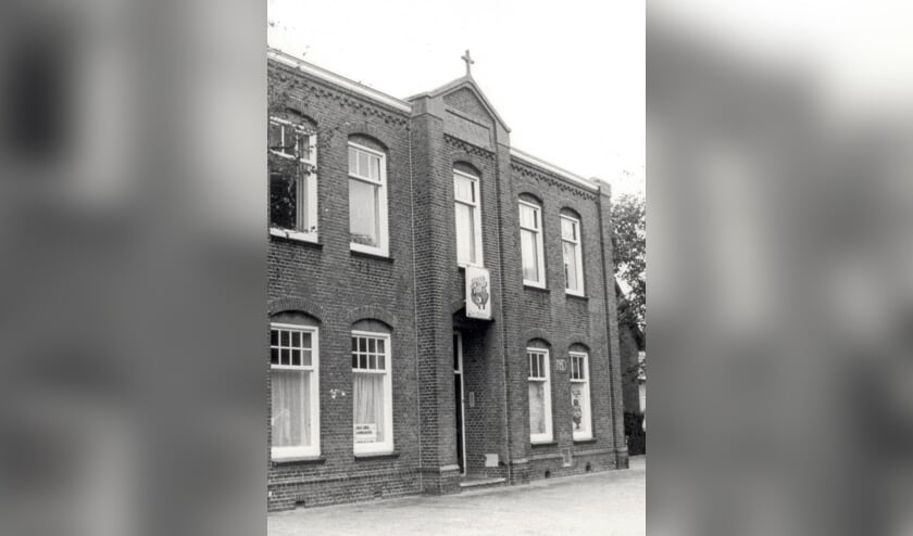<p>Een oude foto van het ‘Patronaat’.</p>