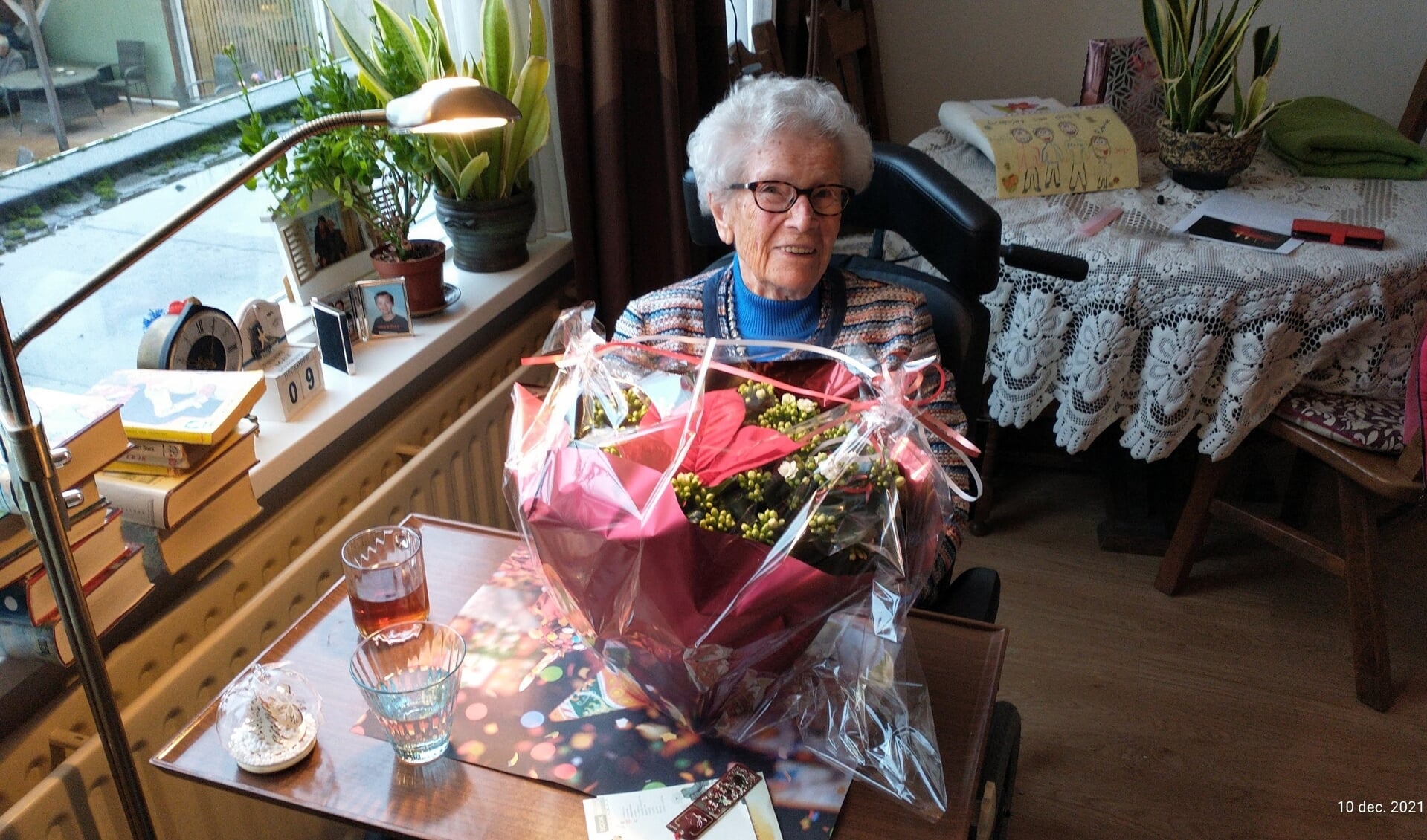 De 100-jarige mevrouw Eijk-Spaan.