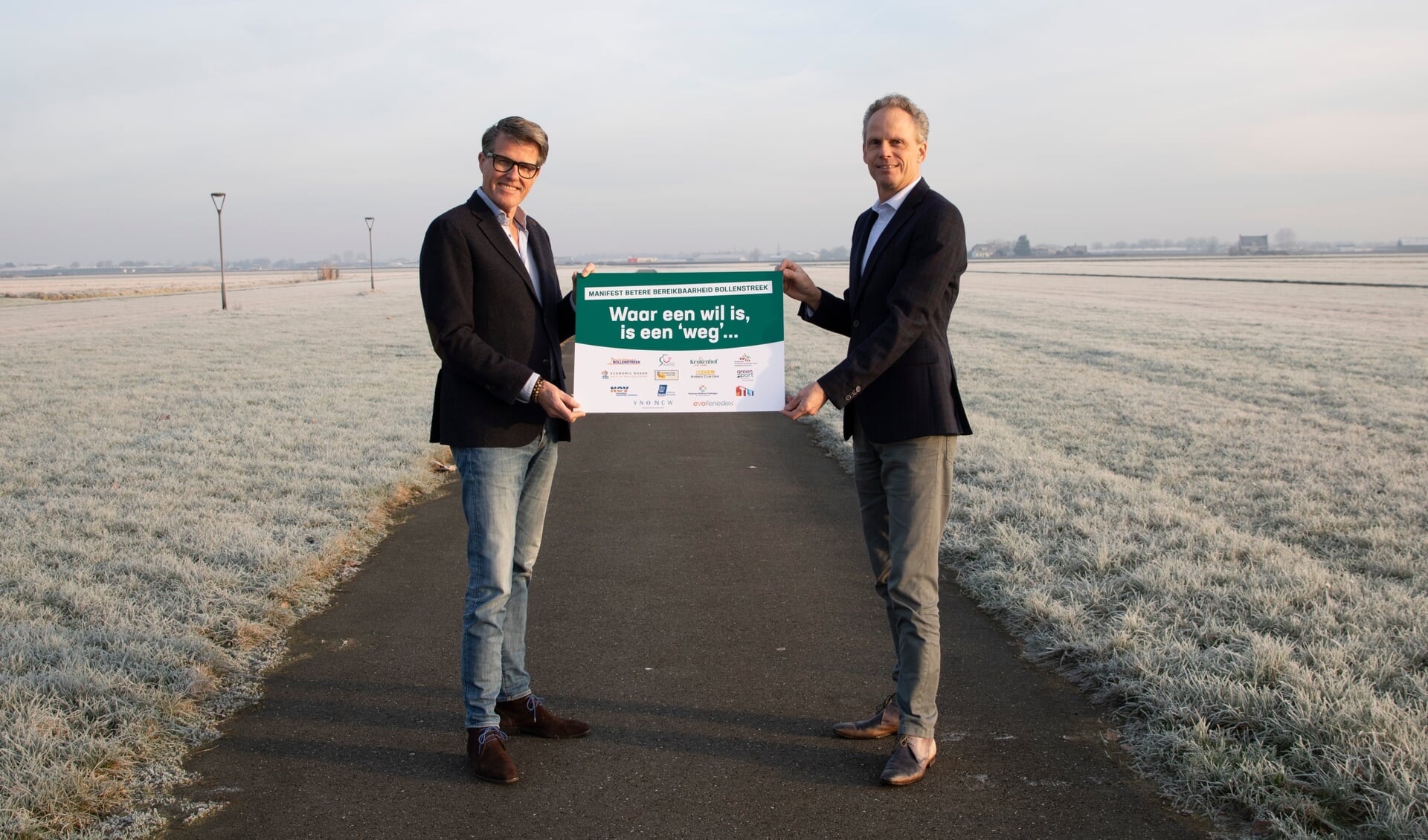 Willem Heemskerk en Bart Siemerink presenteren het manifest. | Foto: pr