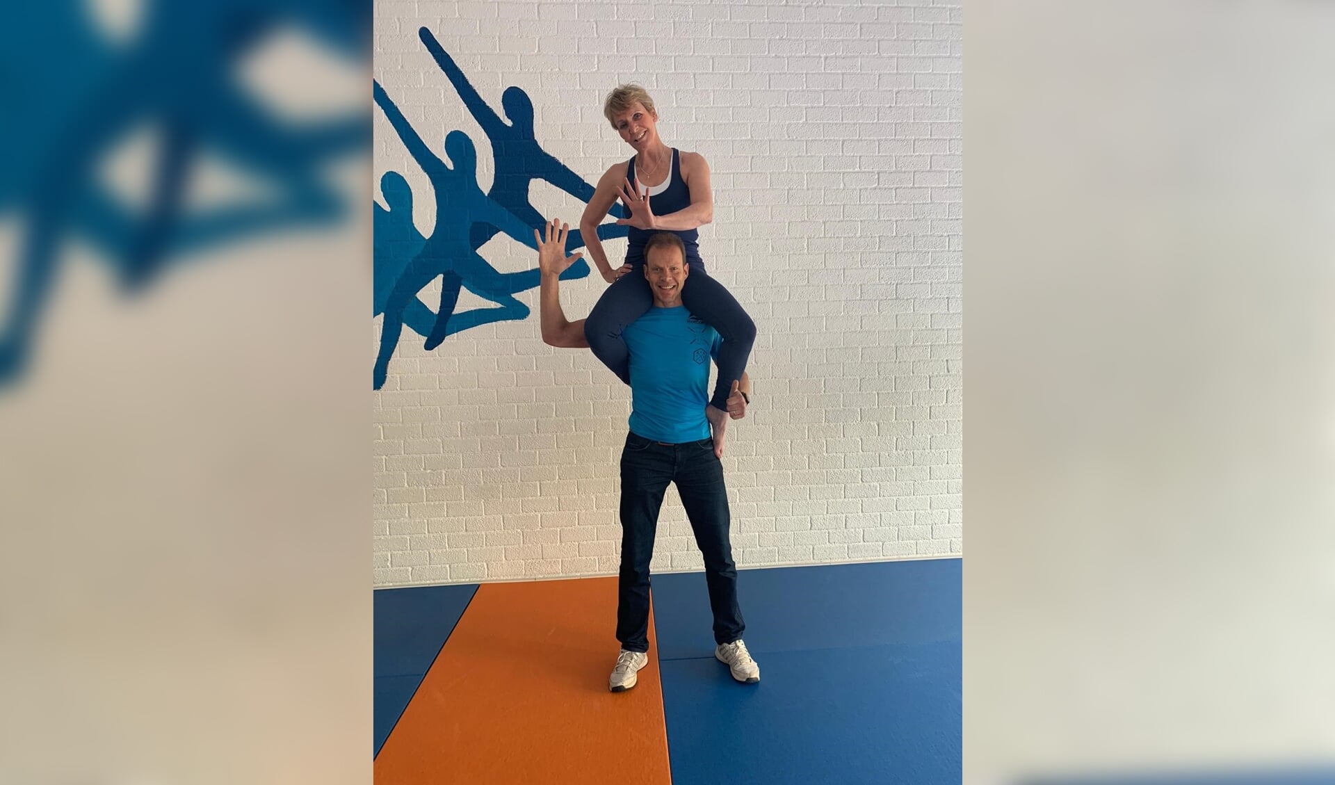 Roger en Marion van Houdt hopen dat heel veel Leiderdorpers meedoen aan hun jubileum workout. | Foto: PR