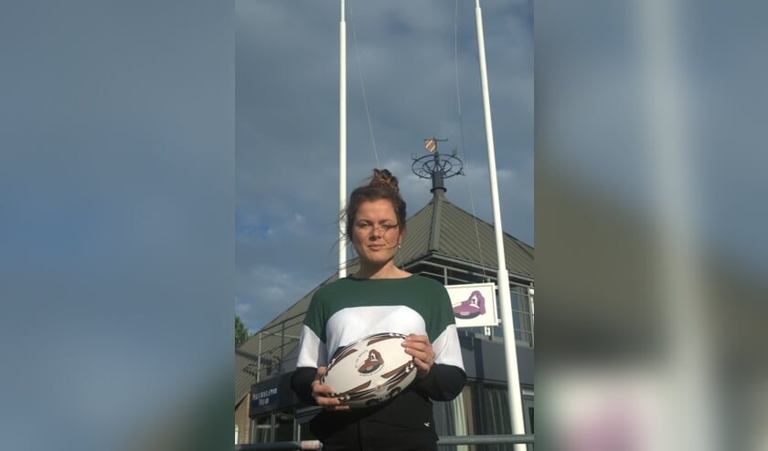 <p>Katie Turnbull is de eerste vrouwelijke hoofdcoach in de Ereklasse. | Foto: pr.</p>