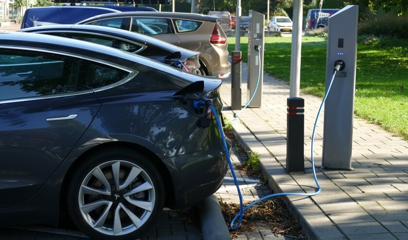 Er werd onder meer gesproken over elektrisch rijden, dat steeds populairder wordt.