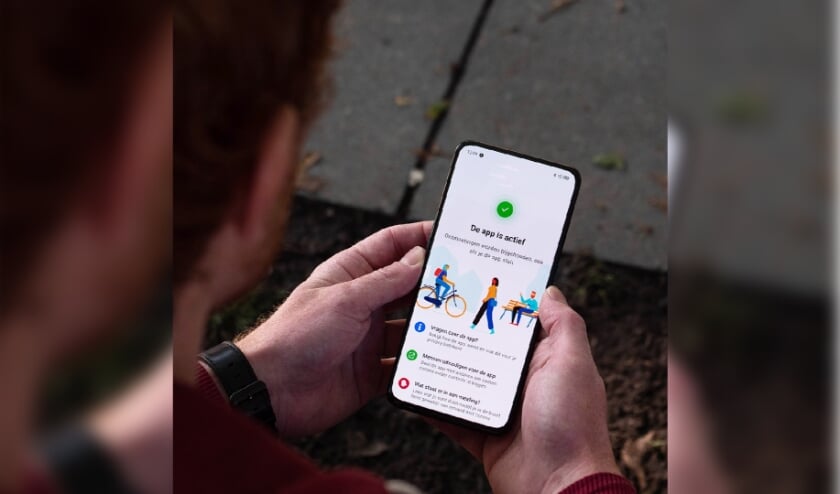 <p>Het downloaden van de CoronaMelder-app is heel eenvoudig.</p>