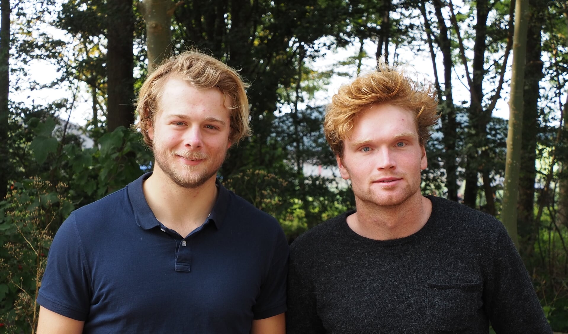Joost Plugge (links) en Tjerk Webbers van Kanovereniging Rijnland gaan naar het WK kanopolo.