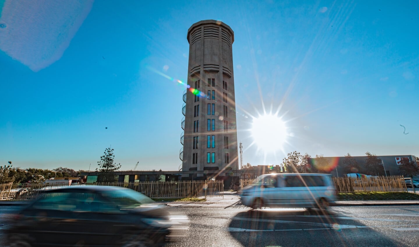 Foto watertoren: Tony Whelan.