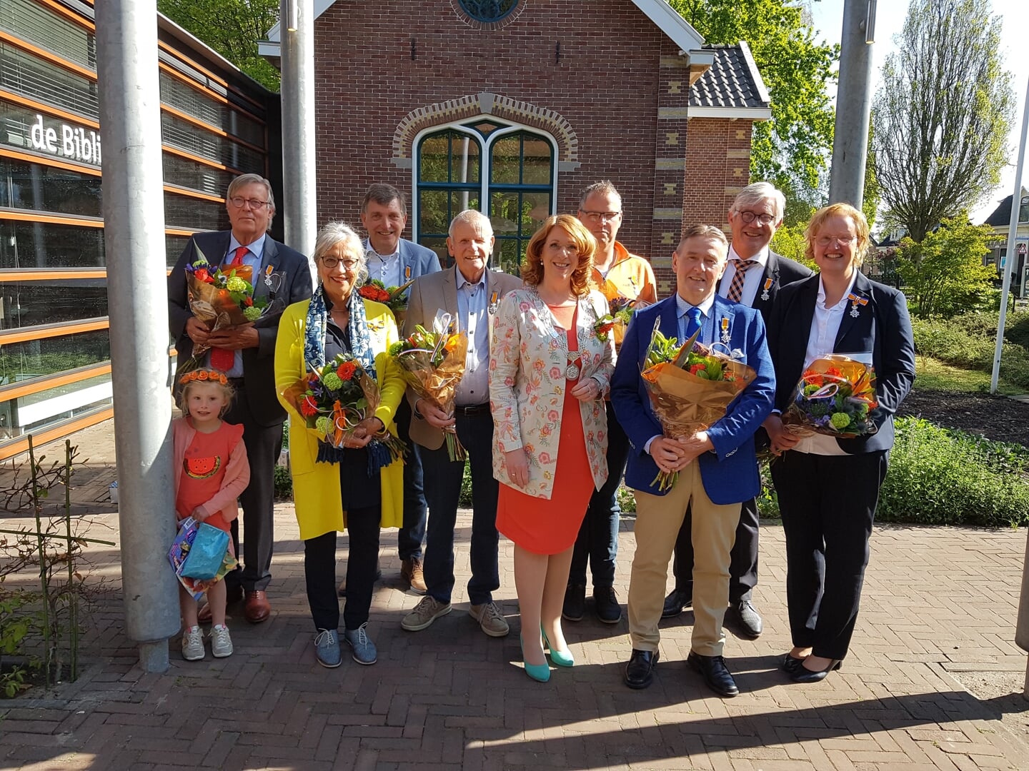 Cees Pronk, Jannet Hijlkema, Martin Weijers, Koos van Dorp, burgemeester Breuer, John Molkenboer, Dave van der Wijngaard, Rob Koek en Irene Karremans. | Foto: MV