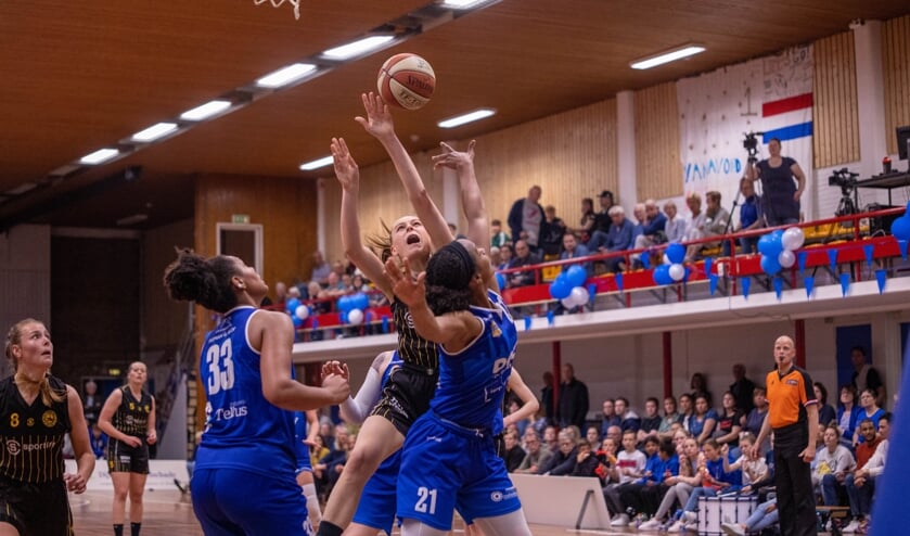 Marieke van Schie was topscorer tegen Den Helder