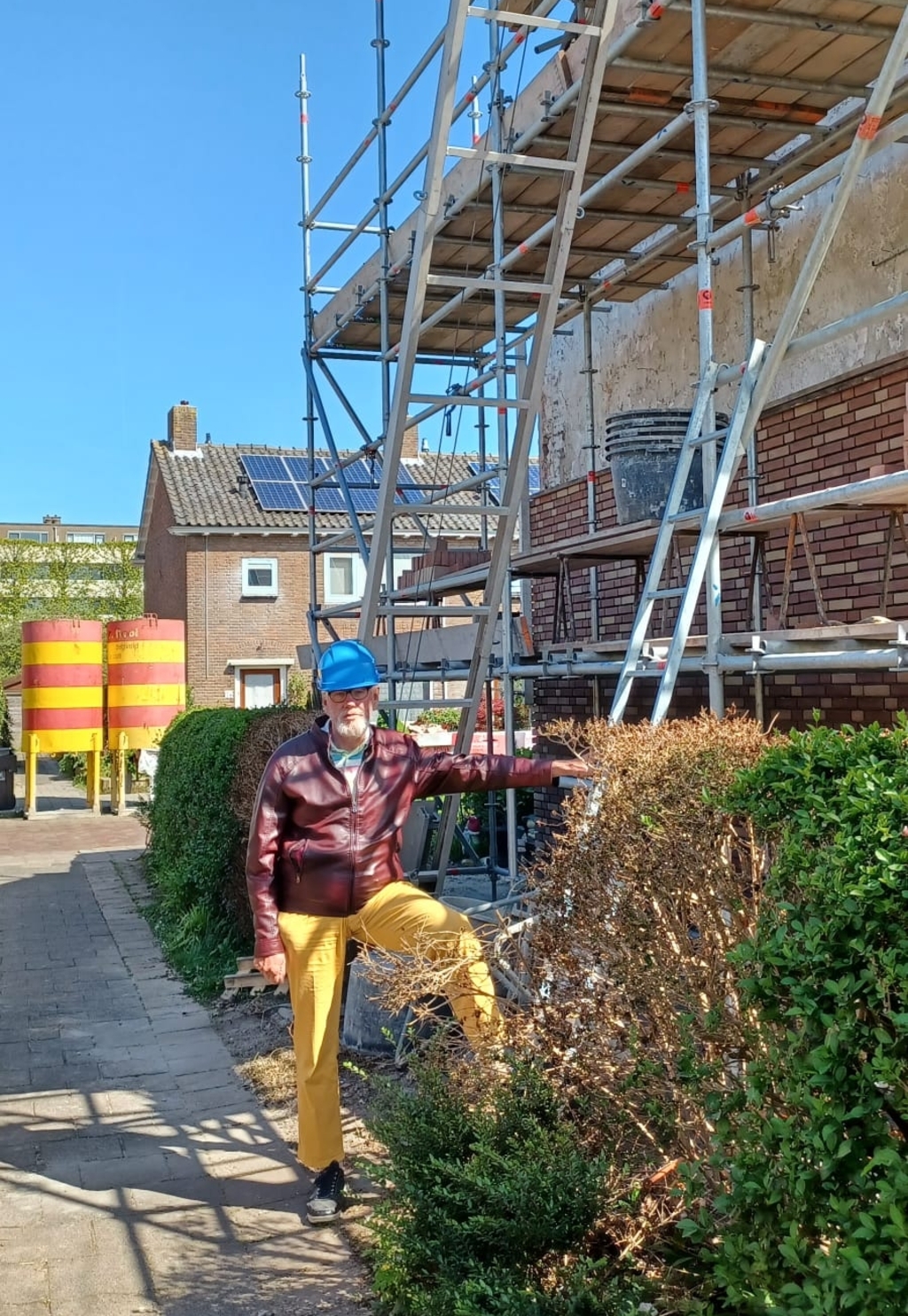 <p>Leo Helsloot: 'Zeshonderd extra sociale huurwoningen.'</p>