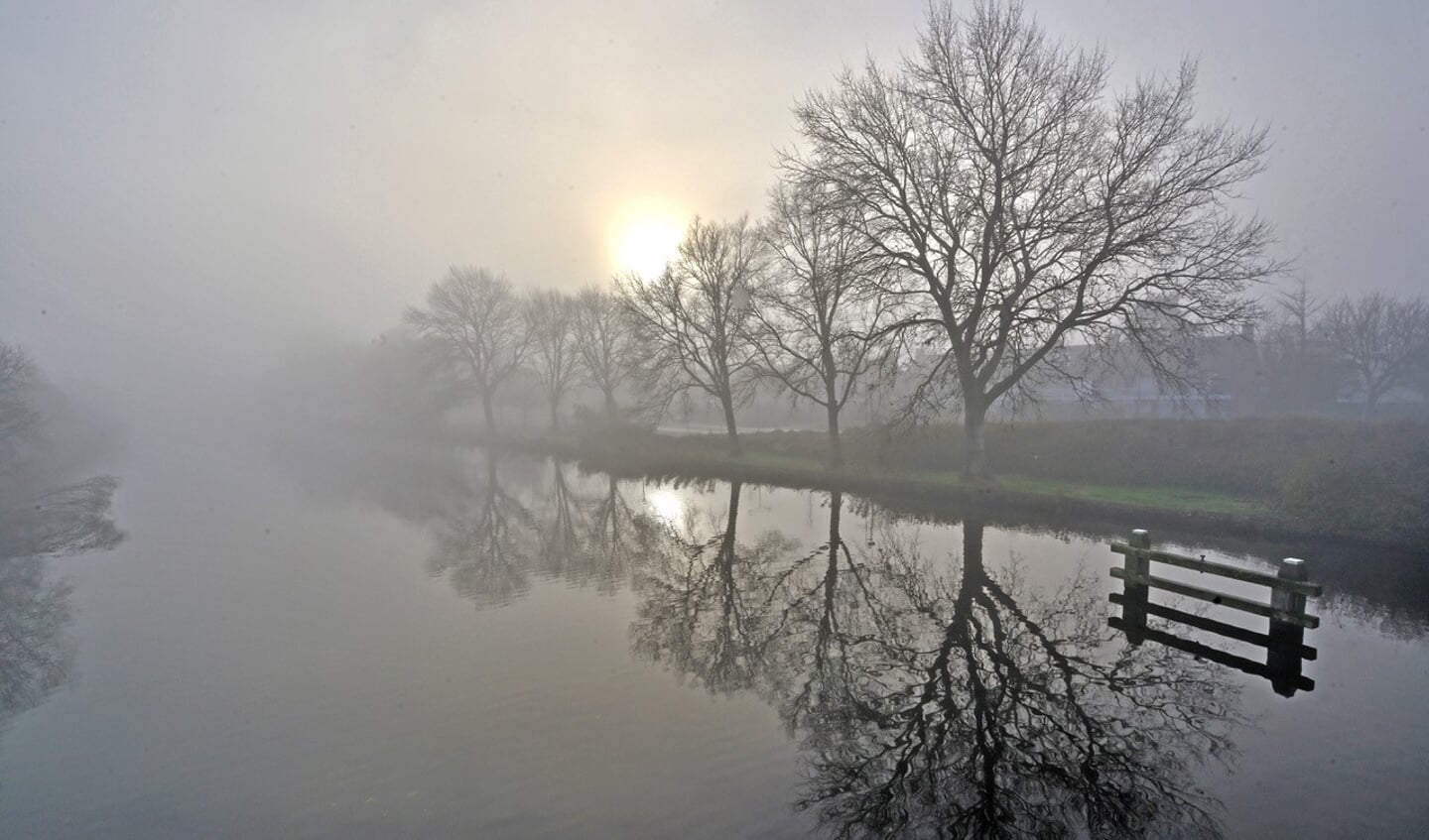 De winnende foto. Landschap op een mistige ochtend in de herfst. (Foto: Peter van den Wijngaard) 