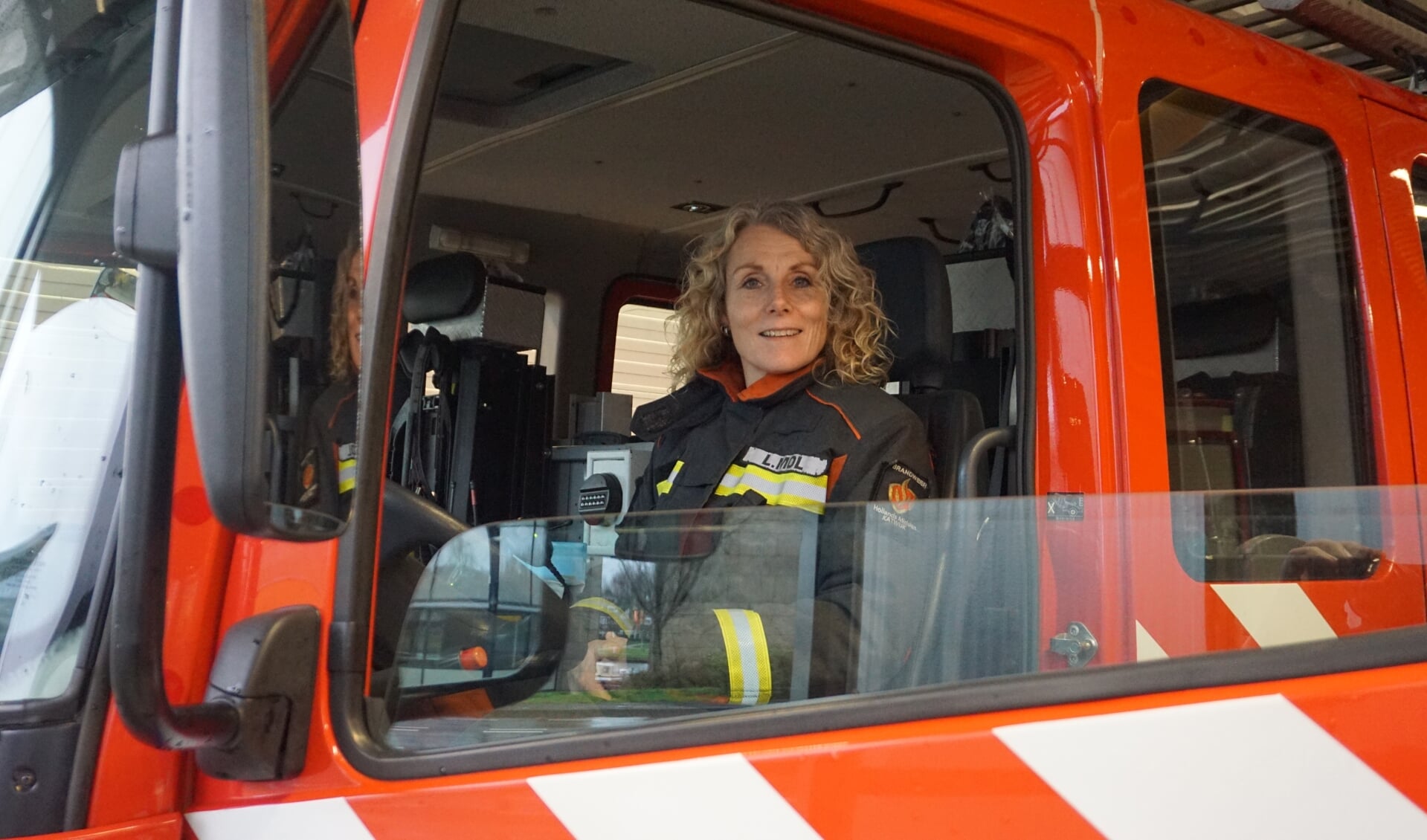 Brandweervrouw Lenneke Mol gaat in april de marathon in Rotterdam lopen. | Foto: Cor de Mooy