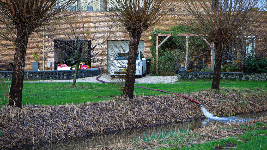 Kelder volgelopen met water Het laatste nieuws uit Leiderdorp