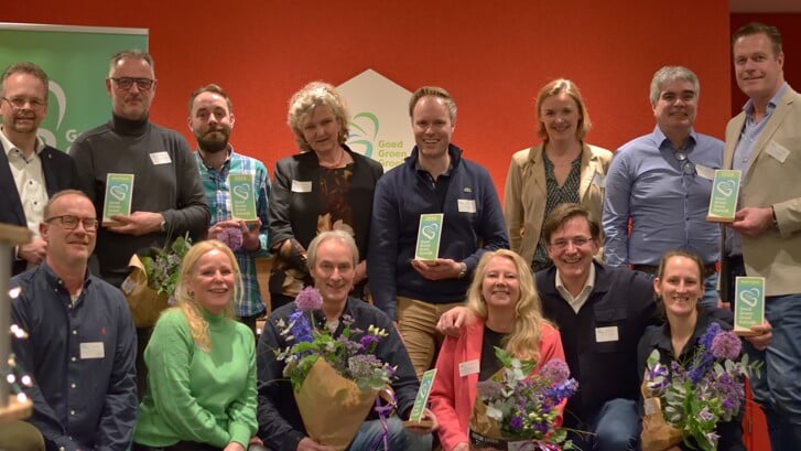 De labels Goed, Groen en Groei Katwijk zijn uitgereikt aan diverse ondernemers.| Foto: Esmee Messemaker