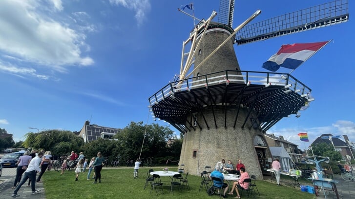 Zaterdag kan men tussen 10.00 en 17.00 uur een bezoekje brengen aan de molen in Katwijk aan den Rijn. | Foto: pr