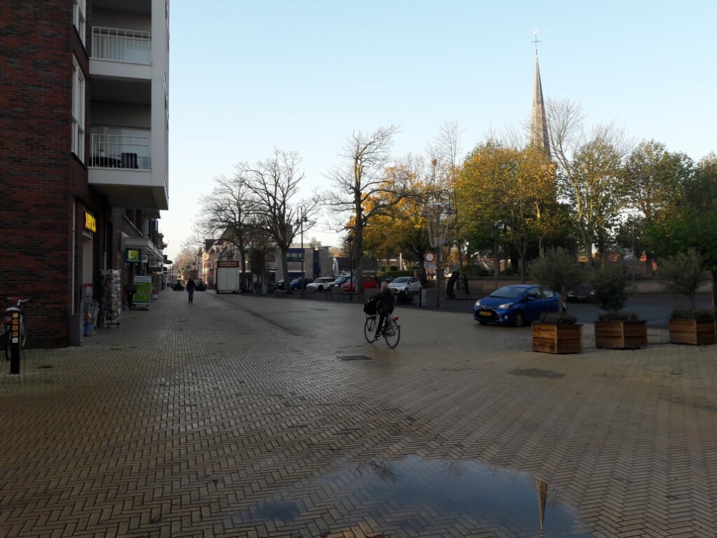 De kruising Hoofdstraat/Hortuslaan/Kerklaan is een van de gevaarlijke punten op de lijst van het CDA. | Foto: MV