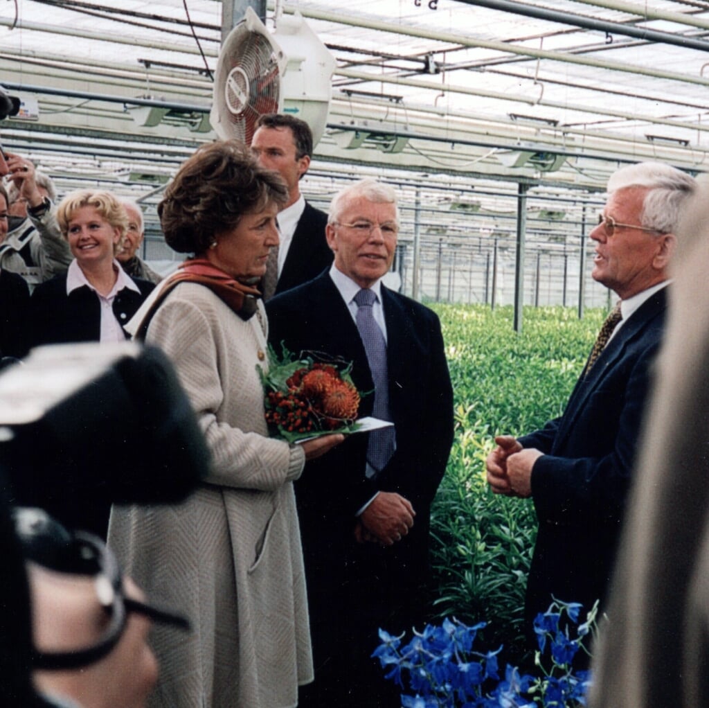 2002: Prinses Margriet op bezoek in de kwekerij. | Foto: pr.