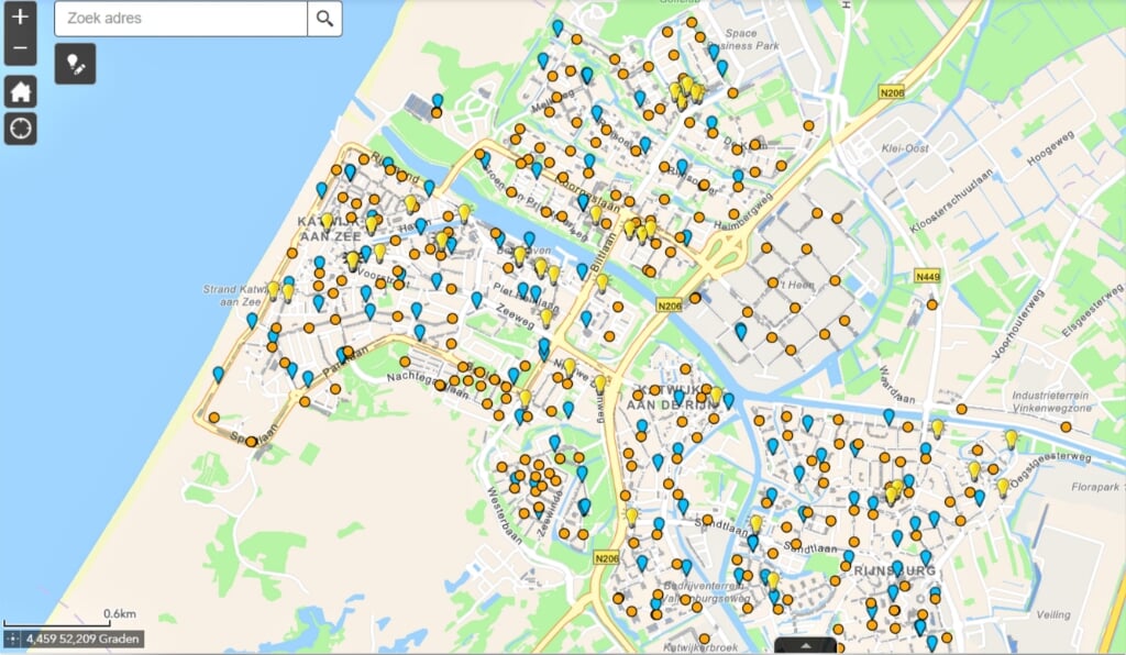 Kaart met de huidige laadpalen en de door de gemeente voorgesteld locaties. | Foto: gemeente Katwijk