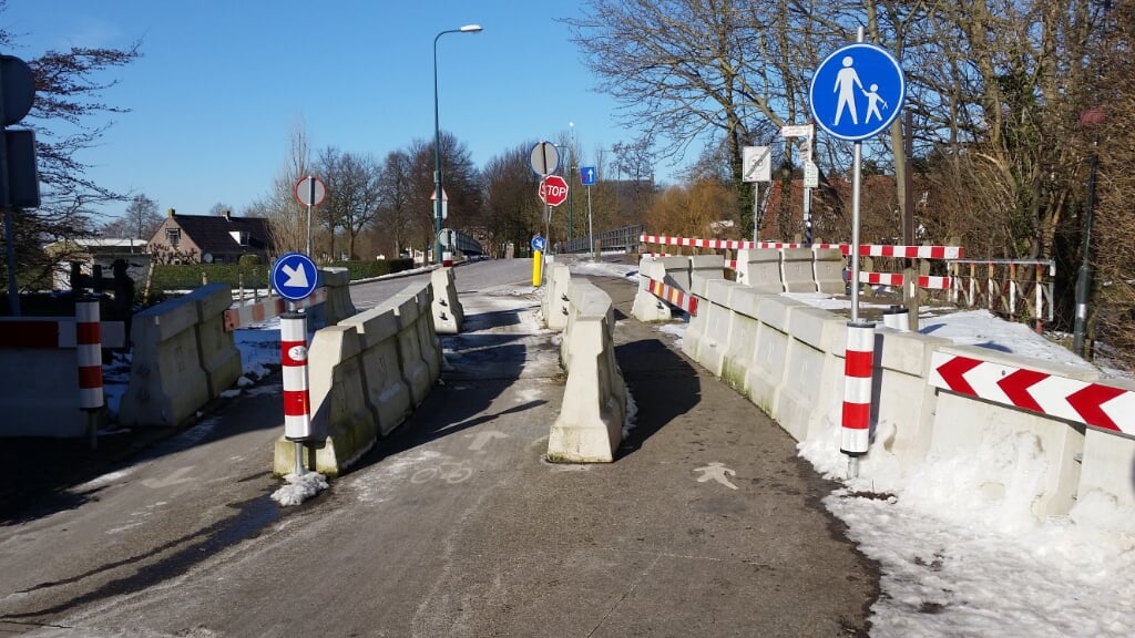 De komende drie jaar zal de Duikerbrug nog afgesloten zijn. | Foto Cor de Jongh