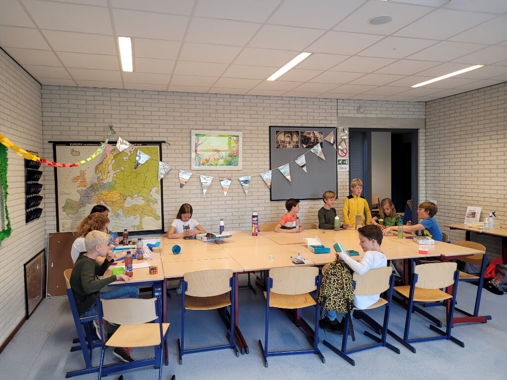 Leerlingen van de Plusklas zijn één ochtend in de week op het Rijnlands Lyceum. | Foto: pr.