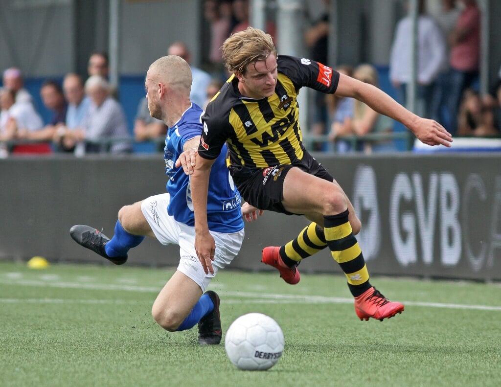 Jeroen Spruijt in topvorm met twee goals. | Foto: H. Heemskerk.