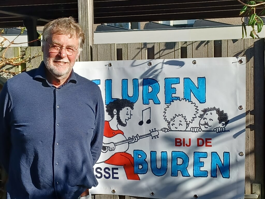 De nieuwe voorzitter van Gluren bij de Buren: Pieter Broersen.