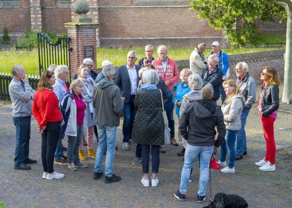 De wandelingen zijn altijd zeer populair en absoluut de moeite waard om een keer aan mee te doen. | Foto: Willem Krol, archief. 