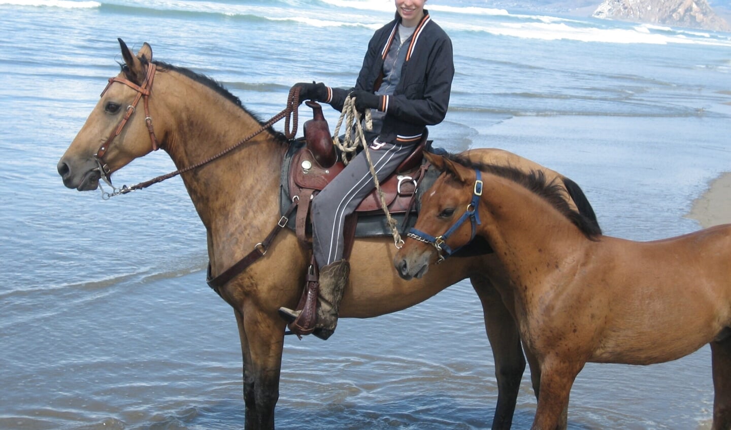 Gillian-riding-Shyla-with-Takoda-on-the-beach-at-Montana-de-Oro-C