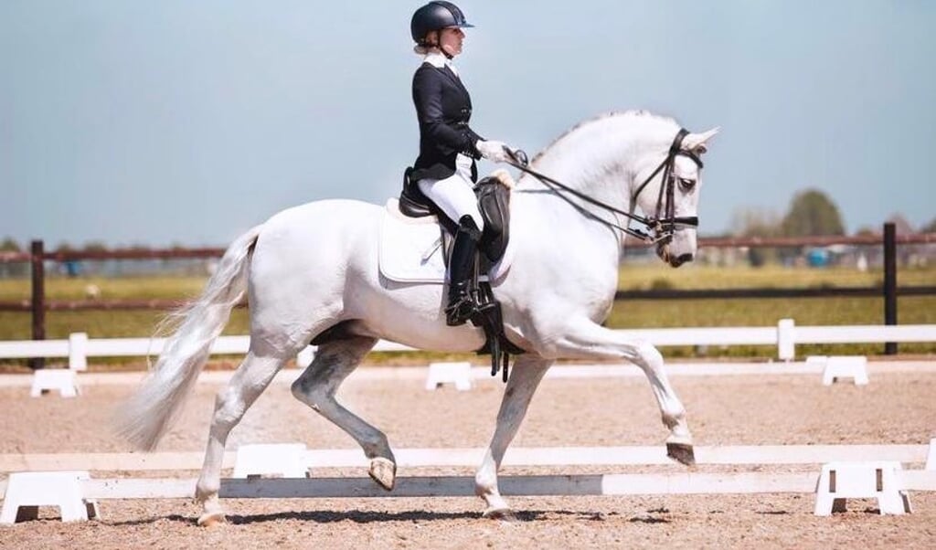 Britt Dekker & George - Foto: Romy Rijkenberg