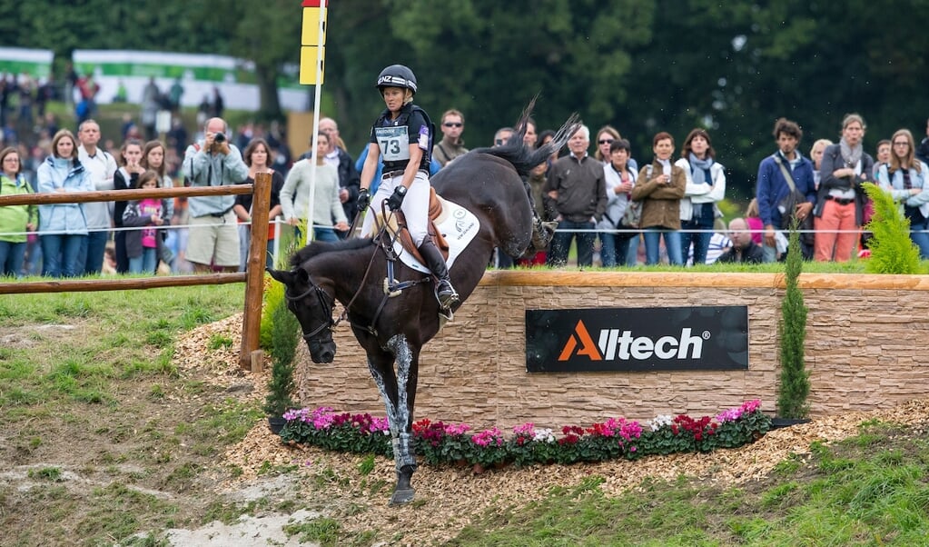 Jonelle Price, (NZL), Classic Moet - Eventing Cross Country test - Alltech FEI World Equestrian Games™ 2014 - Normandy, France.
© Hippo Foto Team - Leanjo de Koster
30/08/14