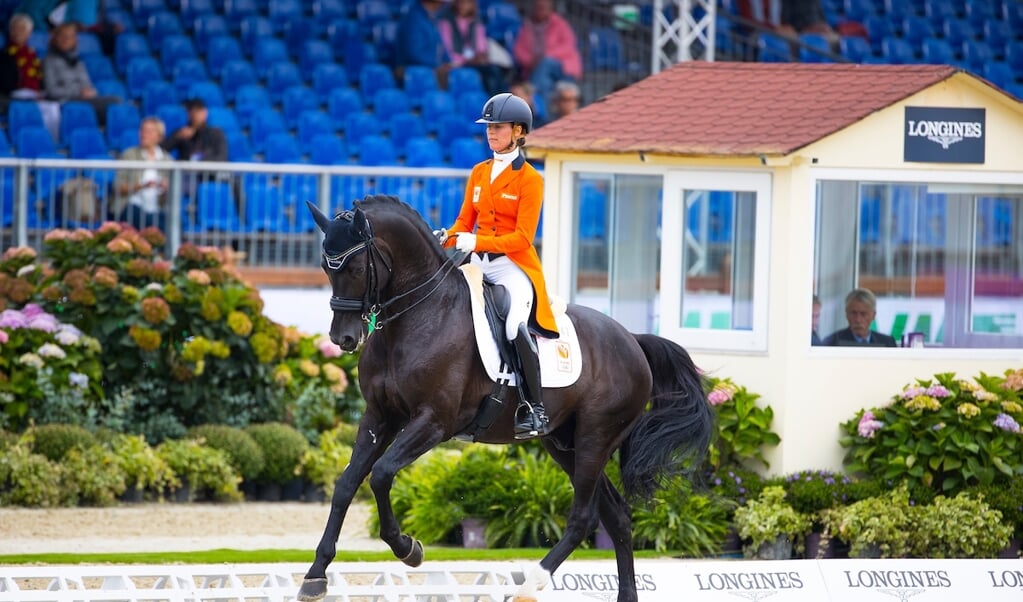 Adelinde Cornelissen - Governor STR
Longines FEI Dressage European Championships 2021
© DigiShots