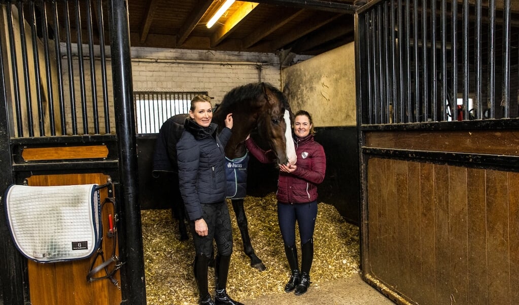 Linda Verwaal, Grand Prix-paard For Ferrero en Jennifer Sekreve