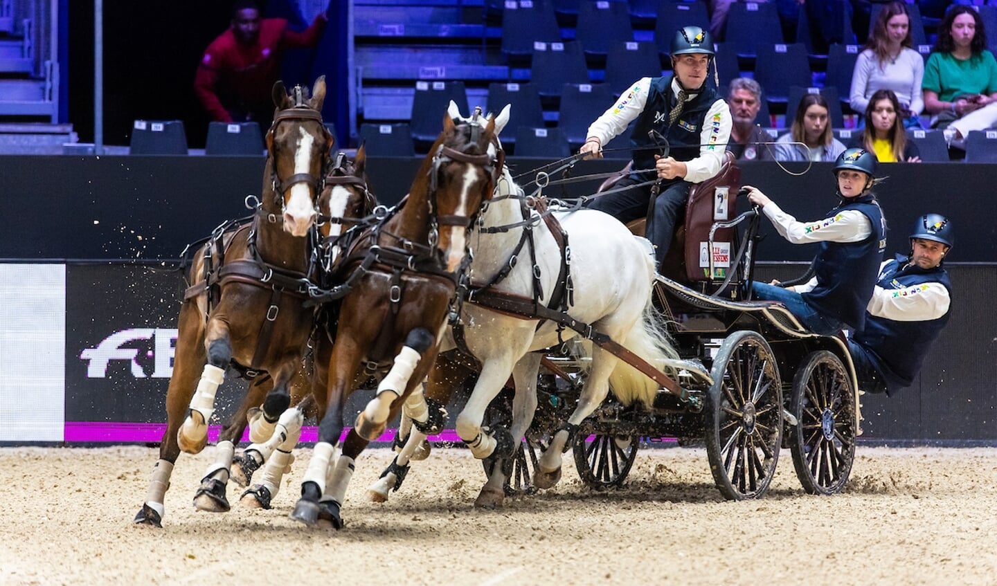 Dries Degrieck (BEL) with on the carriage Anne Boterberg and Frederic de Bruyne
Horses 2A Hunter, 2B Incitato XV-30, 2C Kane B, 2D Leon
FEI Driving World Cup Lyon 2022
© DigiShots