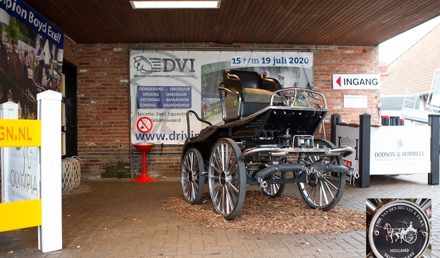 AT5R9429 museum Van den Heuvel