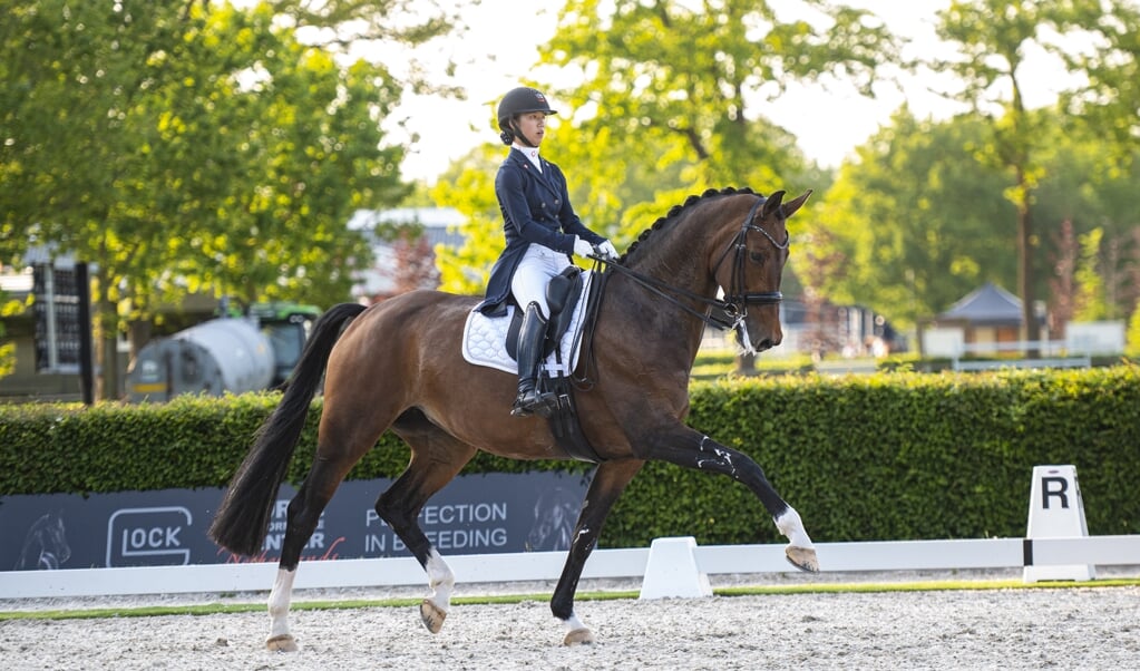 NK Dressuur Shanna Baars op kop na eerste ronde young riders Het