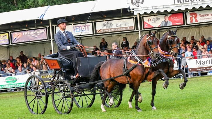 Noddyvyse I Am Here en Eclipse Formidable brachten Jarin Vos het tweespankampioenschap op nm.