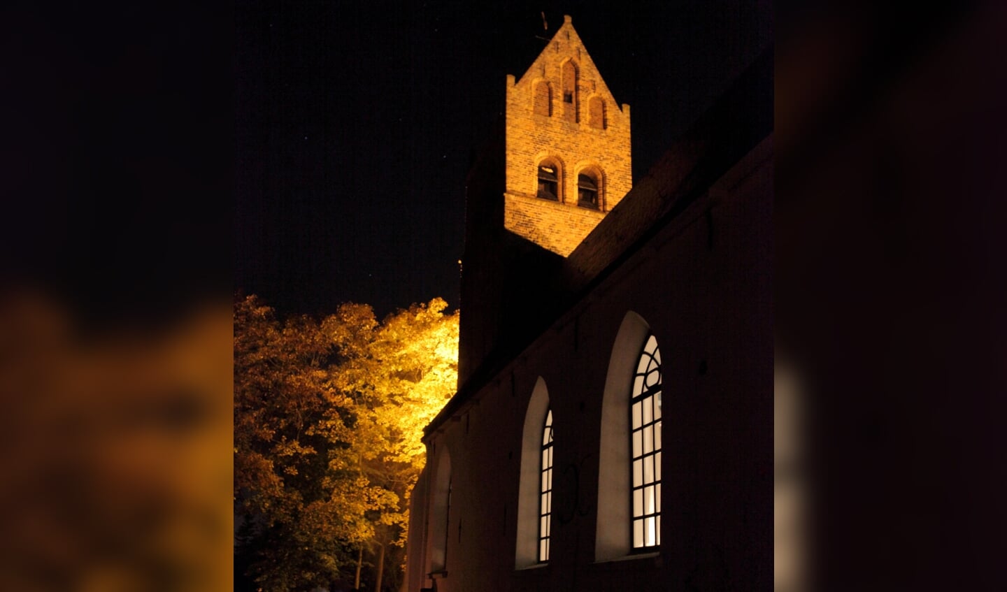 Verlichte Dorpskerk Huizum